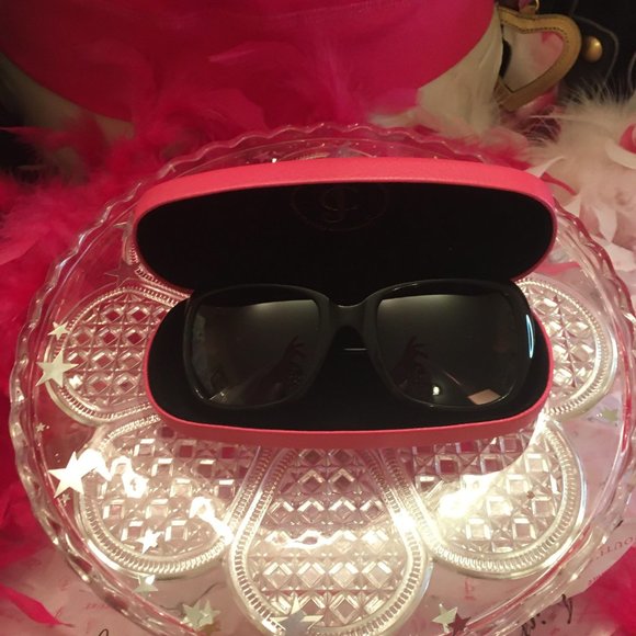 gorgeous brand new authentic iconic y2k oversized juicy couture  sunglasses ! - Picture 4 of 12